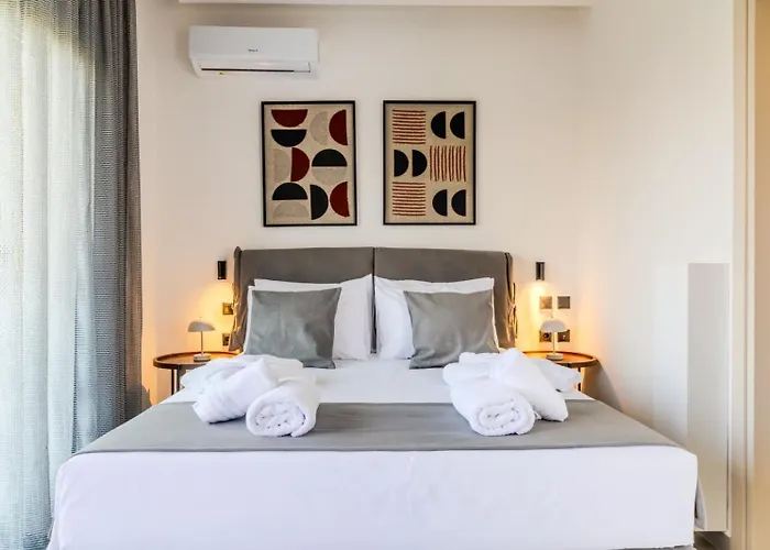 Viventia With Heated Pool * 阿凡投